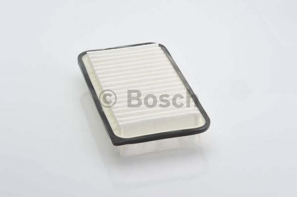 bosch-hava-filtresi-avensis-03-corolla-03-f026400017